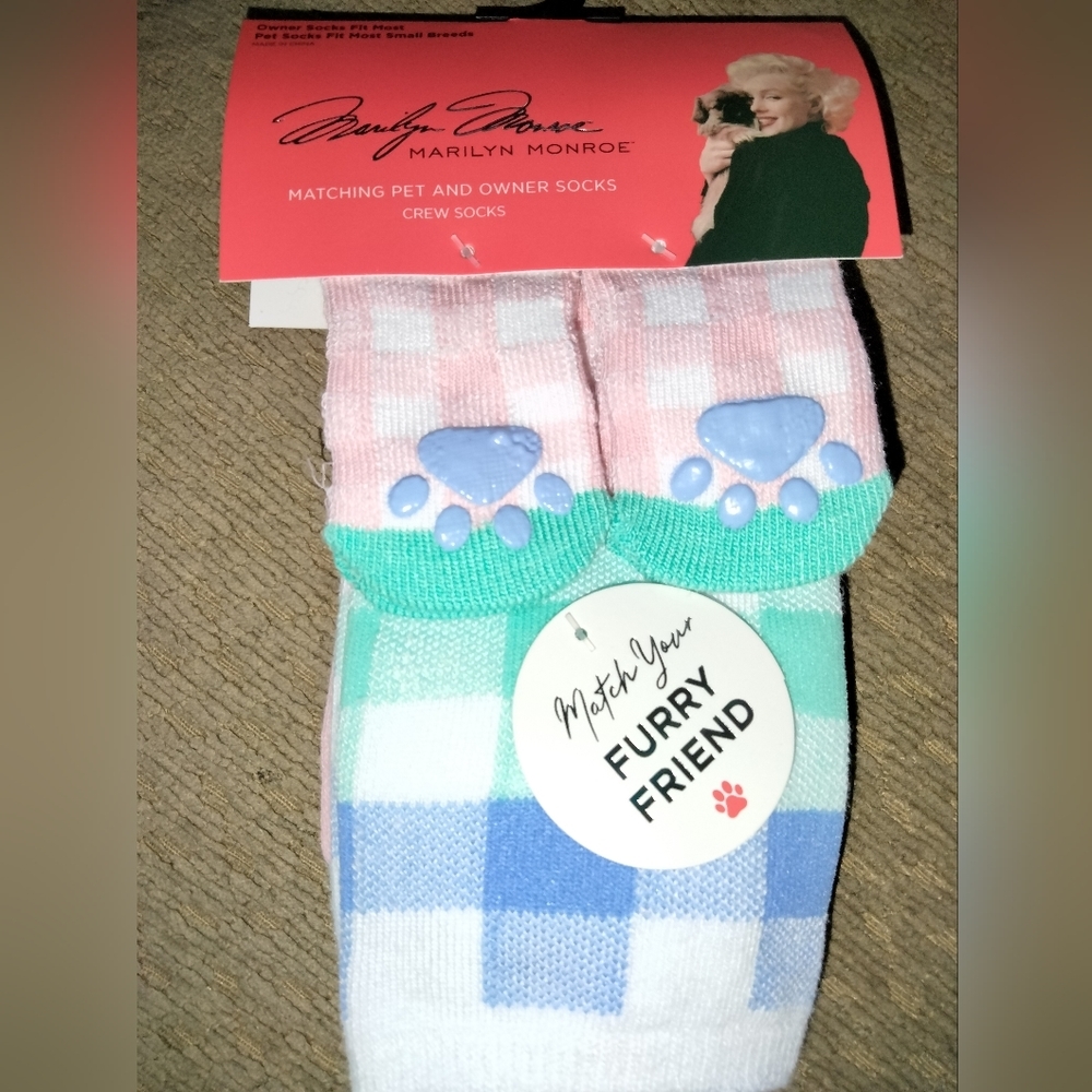Marilyn Monroe (Multicolored) Print Matching Pet & Owner Low Cut Socks (NEW-NWT)